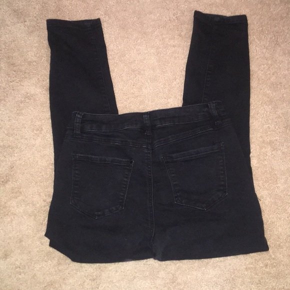 Black jeans - Picture 2 of 3